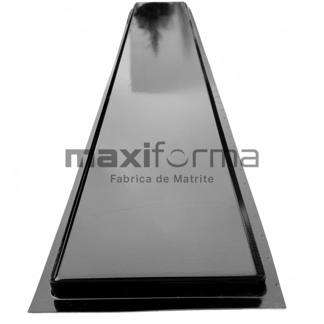 Matrite gard (200x30x4cm), Model – M12